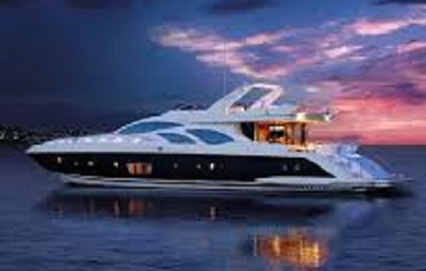 قایق تفریحی لوکس در بندر امیرآباد شماره تماس: 09115706548 – 09214213728